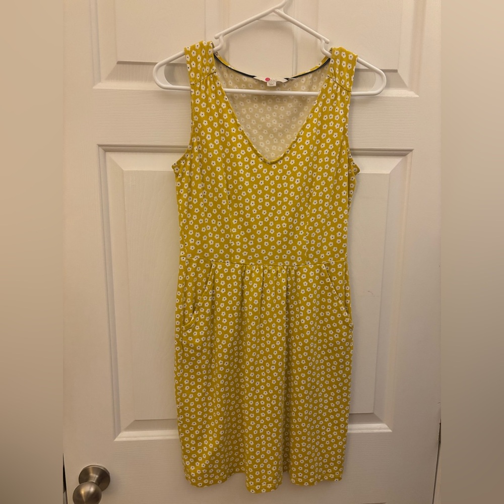 Boden Mustard and White Floral Top